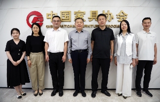 徐祥楠理事长会见十堰市人大财经委主任、市驻京津冀专班组长黄建太一行